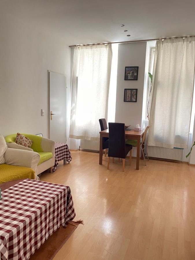 City Apartment And Rooms Viena Exterior foto